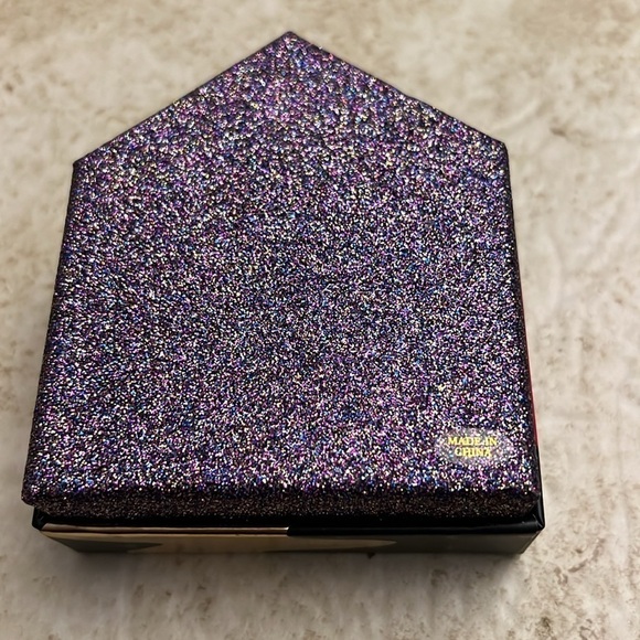 Bella & Jack glow in the dark jewelry Halloween bats earrings - Picture 4 of 6